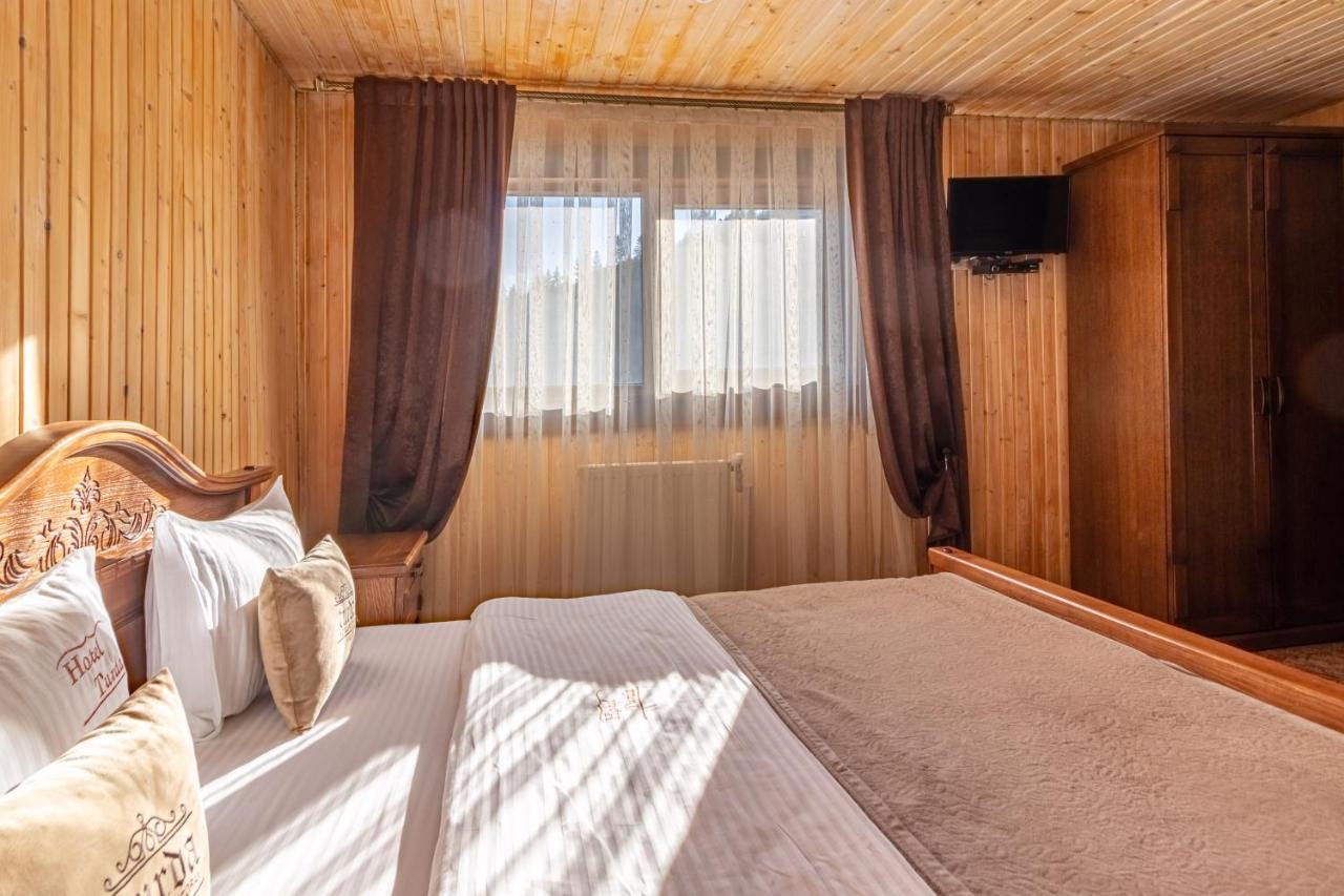 Guest House Turda 부코벨 외부 사진