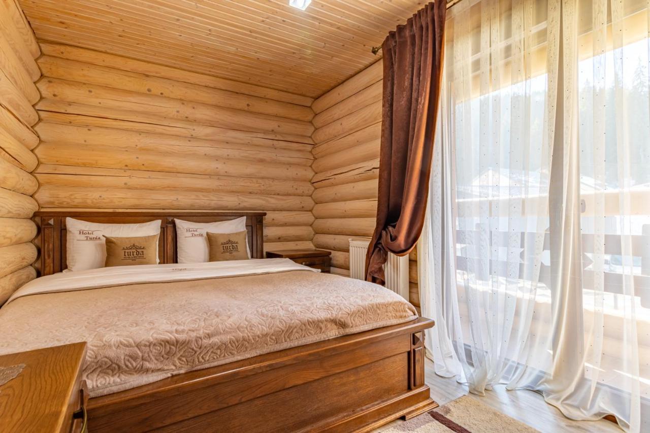 Guest House Turda 부코벨 외부 사진