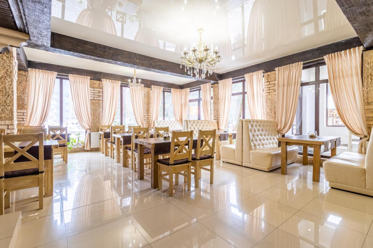 Guest House Turda 부코벨 외부 사진